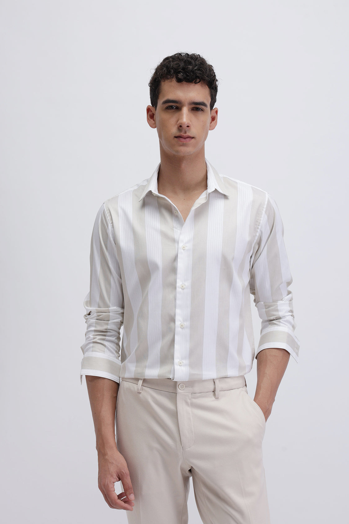 STRIPED SLIM FIT SHIRT