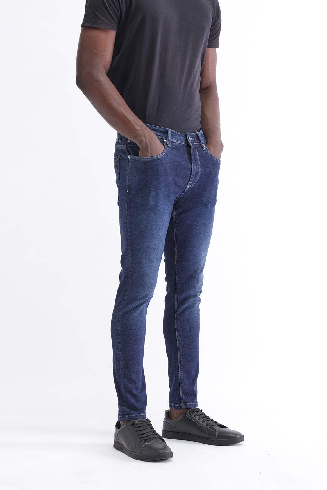 Men Slim Mid Rise Dark Blue Jeans